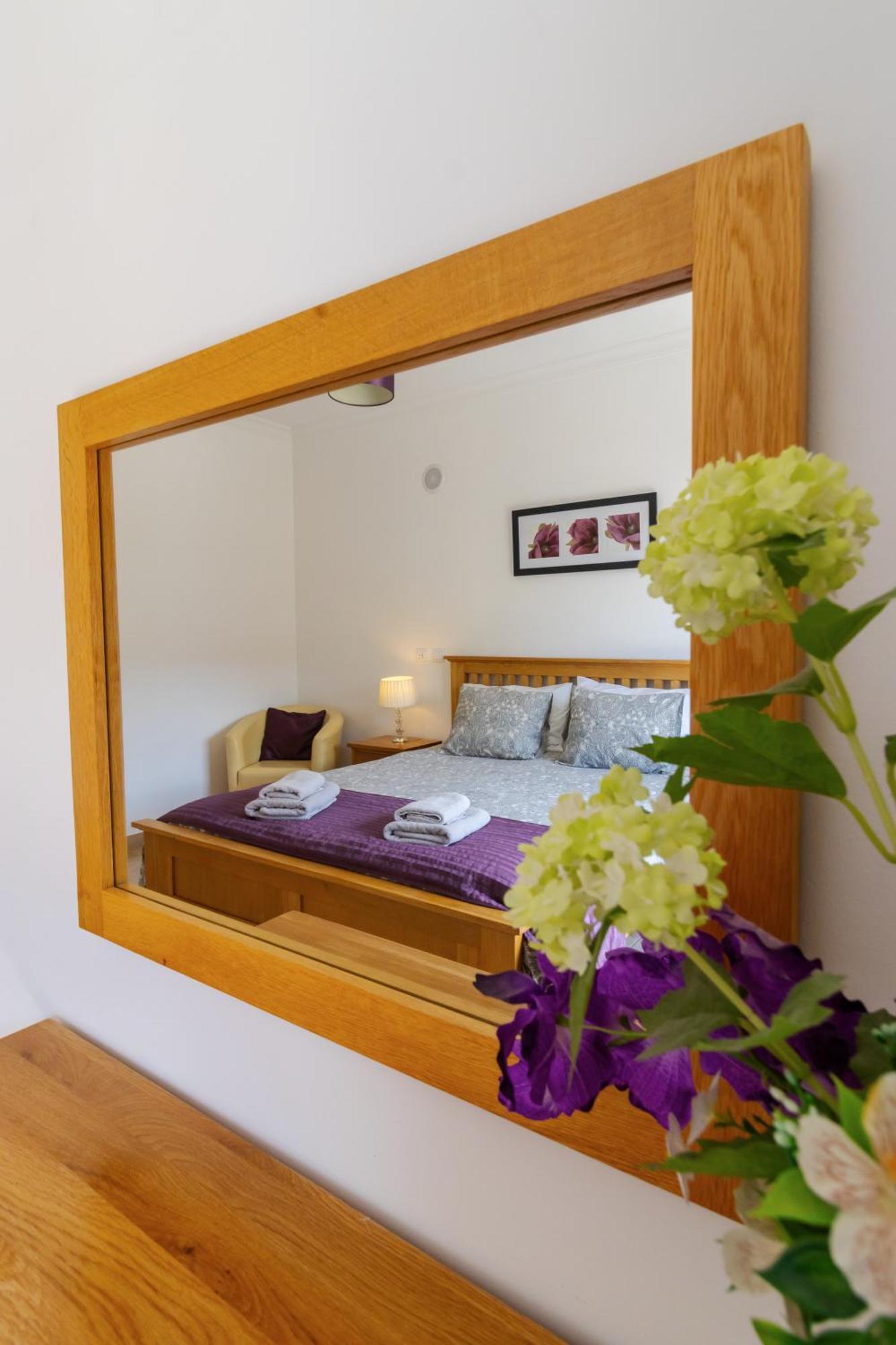 Apartment James's Quinta Palmeiras: Spacious Luxury Near Town And *