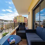 James\'S Quinta Das Palmeiras, Spacious 2 Bedroom Apartment In Luxury Complex, Walking Distance To Town And Beach